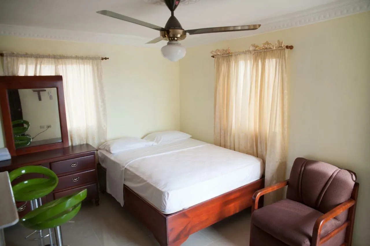 Tropical Island Apartahotel La Viva