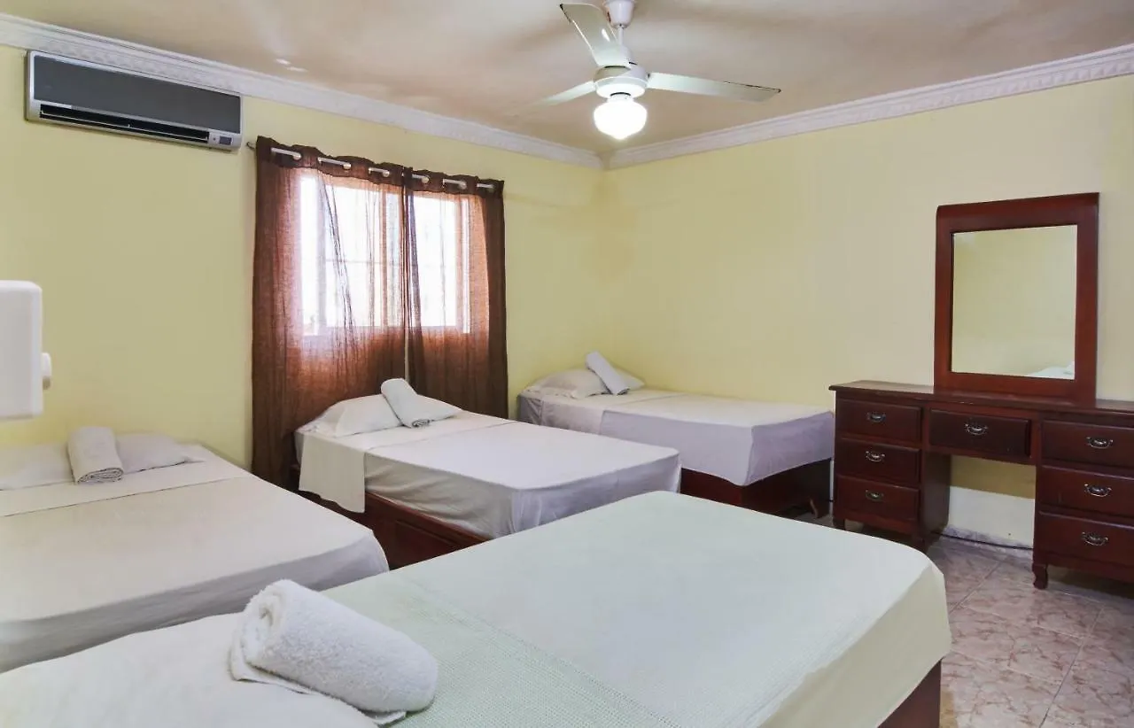 Tropical Island Apartahotel Santo Domingo